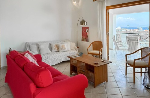 Xylokastro-Evrostina House | Stunning home in Kamari Xylokastro