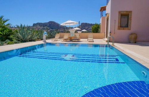Lindos Villa | Stunning Luxury 4 bedroom Villa in Lindos with large private pool!