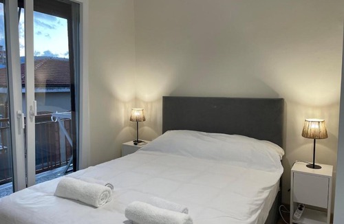 Chios Town Apartment | Stylish Central 2 bdr Apartment