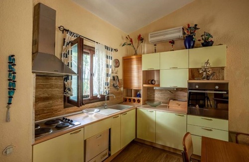 Sane Villa | SUAVE Sani Villa