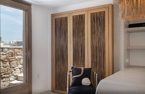 Naousa Villa | Suite Aureliae, Furnished Terrace, Naousa