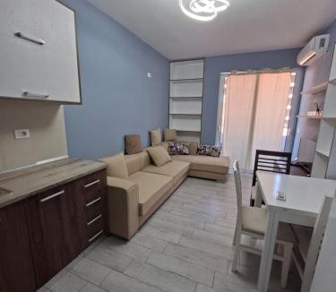 Shengjin Apartment | Summer Apartments Shengjin