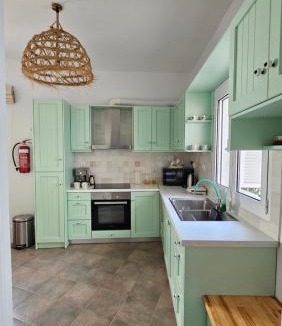 Kymi-Aliveri House | Summerstone Cottage