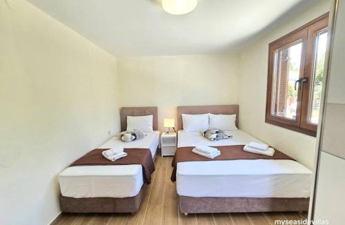 Nea Propontida House | Summertime Villa just 90meters from the sea!
