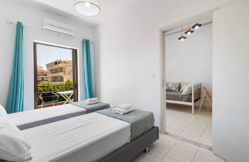 Nea Chora Apartment | Sun & Beach Apartment in Chania 8