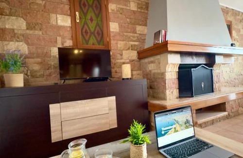 Stavroupoli Apartment | Sun City View Thessaloniki