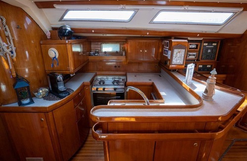 Palaio Faliro Boat Rental | Sun-Kissed Sailing Adventure in the Saronic Islands