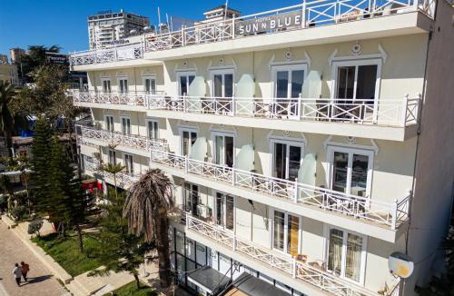 Qender Hotel | Sun N Blue Hotel