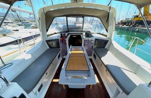 Perigiali Boat Rental | Sun-soaked Sailing Adventure in the Ionian Islands