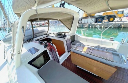 Perigiali Boat Rental | Sun-soaked Sailing Adventure in the Ionian Islands