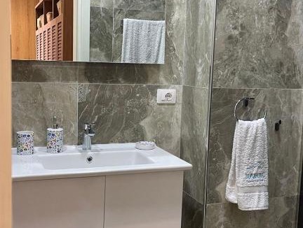 Jala Apartment | Sunaholic Apartament Palase, Green Coast Resort