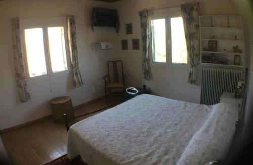 Benitses Villa | Sunblest