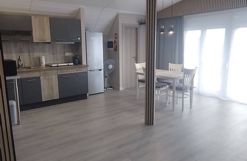 Isthmia Apartment | ☀️ SUNNY HOME: Panoramic Loft with Gulf & Mountain Views with private parking