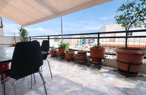 Peiraiki Apartment | Sunny Terrace Sea View Apt in Piraeus by ΜΡS