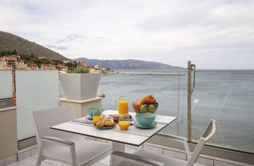 Agia Efimia Apartment | Sunrise Bay Apts Suite 202