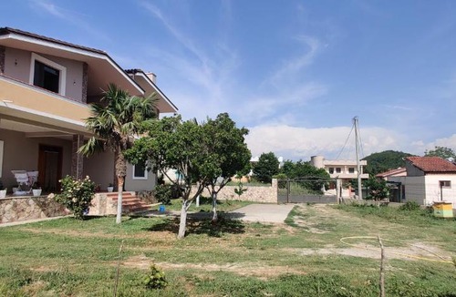 Ishem Villa | Sunrise Vila