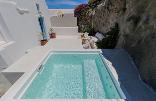 Imerovigli Villa | SunSea Living Suites