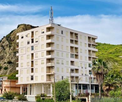 Shkembi i Kavajes Apartment | Sunset Beach Apartment