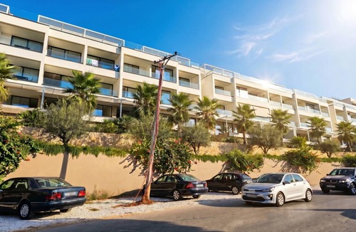 Vlore Apartment | Sunset Luxury Apartment/w Panoramic Sea View, Vlore, Albania