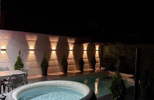 Shkoder Villa | Sunset Pool Villa