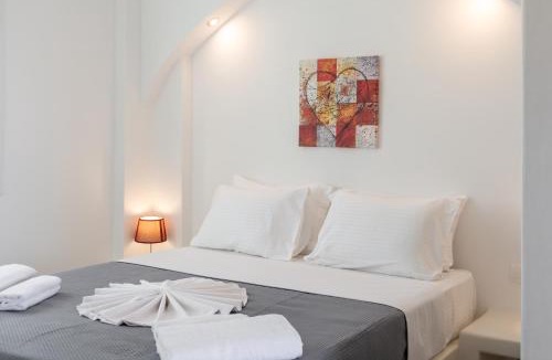 Milos House | Sunset Village 2