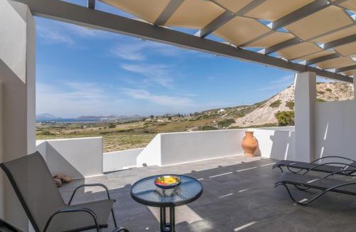 Milos House | Sunset Village 4