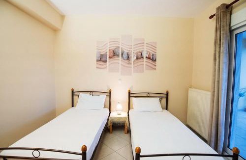 Keramoti House | Sunshine Apartment