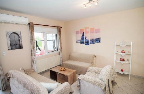 Keramoti House | Sunshine Apartment