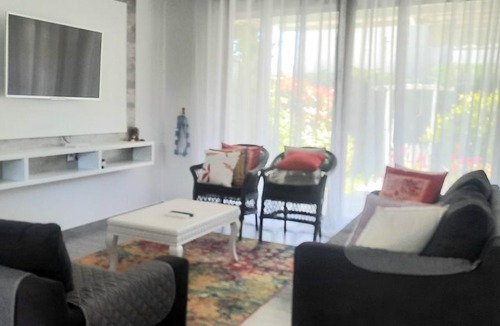 Ishem Villa | Super Leisure Vila-Plazhi San Pietro, Gjiri i Lalezit