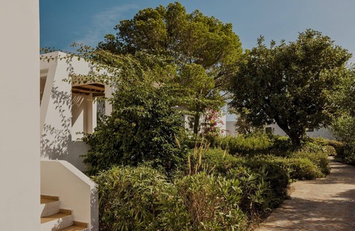 Agios Nikolaos Town Villa | Superb Crete Hotel | Bungalow Natura | Modern Furnishing