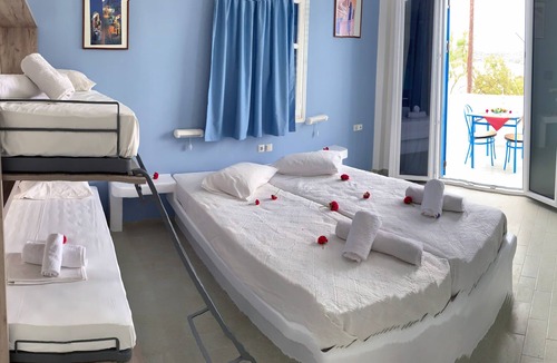 Ios Town Hotel | Superior Room for 2-4 guests, with private balcony and sea viewn