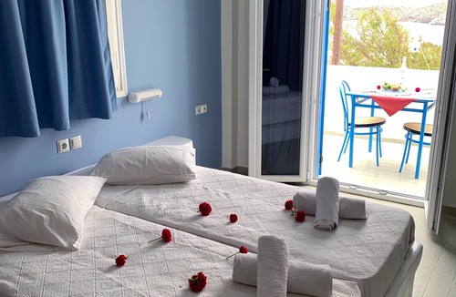 Ios Town Hotel | Superior Room for 2-4 guests, with private balcony and sea viewn