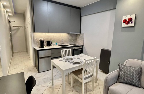 Thessaloniki City Centre Apartment | Superior Suite Zotos Luxury Studios & Apartments