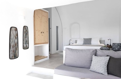 Oia Hotel | Superior Villa with Plunge Pool and Sea View