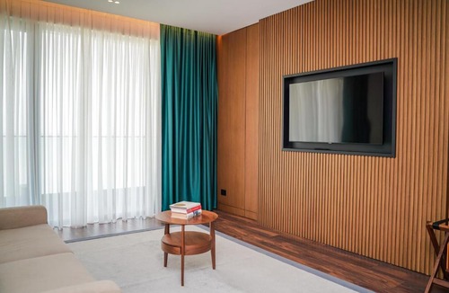 Golem Hotel | Supreme Hotel
