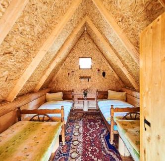 Strellc i Epërm Cabin | Sustainable Samel's Cottage Hrid's lake Prokletije