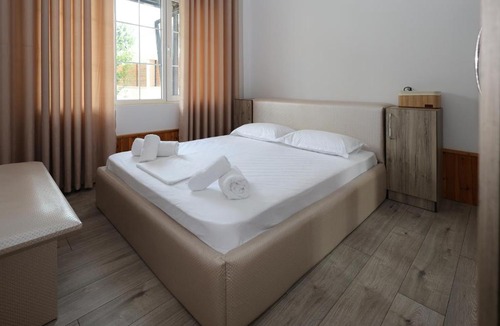 Berat Apartment | Swimming Pool - Enmar Apartment Berat