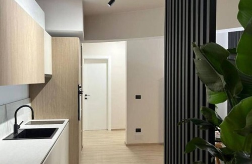 Vlore Apartment | t 5-minutes to the sea! Two-bedroom Apartment with Balcony