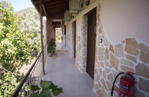 Mikros Gialos Apartment | Ta Kavourakia