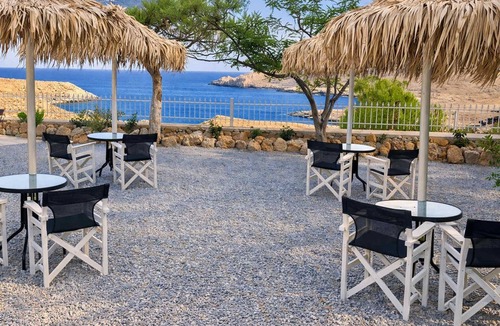 Omales Condo | Tainaros Rooms - Beachfront Summer Getaway