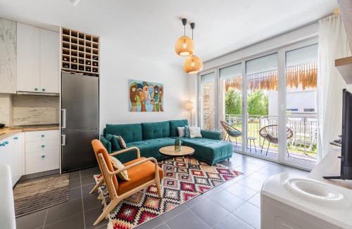Sakës Apartment | Talea Joyful Stay by PikHost