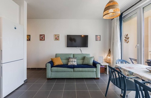 Sakës Apartment | Talea Sun & Sea Haven | 1BR Apartment by PikHost