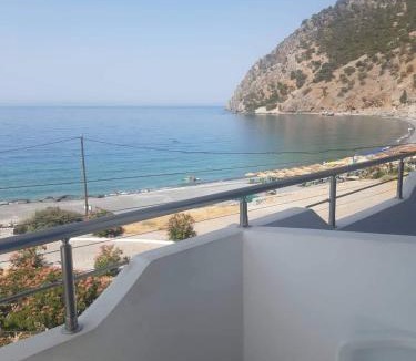 Agia Roumeli Hotel | Tarra Rooms and Apartments