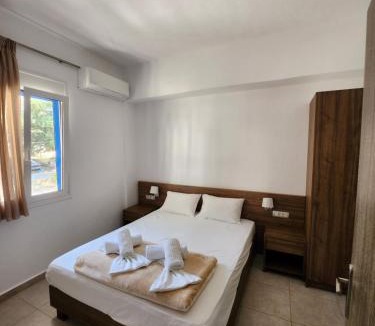 Agia Roumeli Hotel | Tarra Rooms and Apartments
