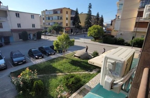 Erseke Apartment | Te bunkeri