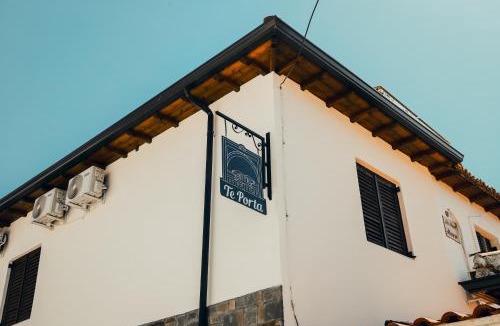 Berat Hotel | Te Porta