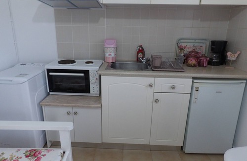Analipsi Apartment | TEO 3. 1minute to the sunny beach