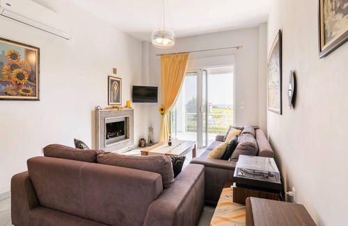 Gennadi Villa | Teo and Mary Villa - 5 min from the beach!