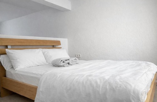 Ampelokipoi Apartment | Tetrapoleous Loft