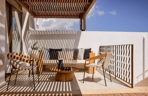Agios Nikolaos Town Villa | Thalassa Villas - Three-Bedroomed Private Pool Seafront